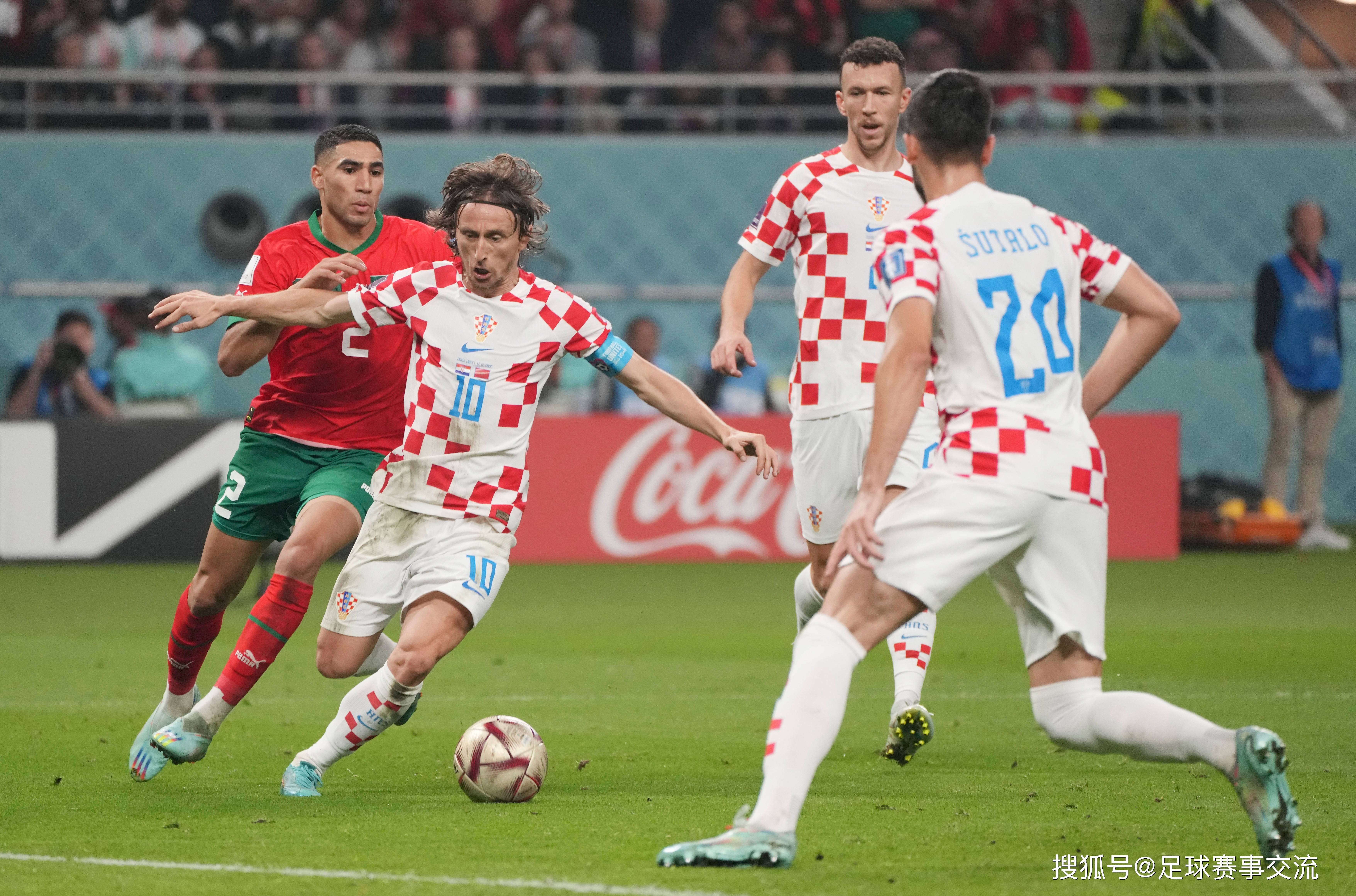 捷克队大胜斯洛伐克欧洲预选赛排名上升的简单介绍