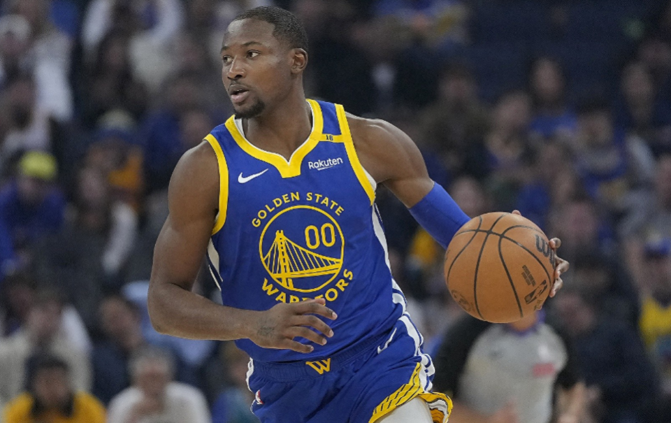 格林绝杀时刻，威少点燃赛场，火箭迎来胜利！