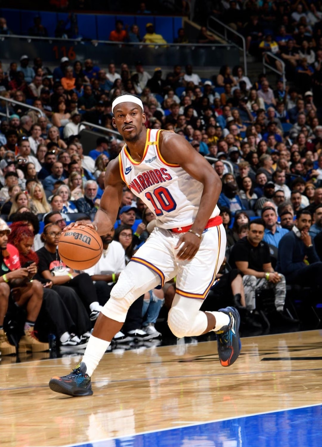 关于巴特勒绝杀时刻，冲击季后赛点燃赛场，掘金迎来胜利！的信息