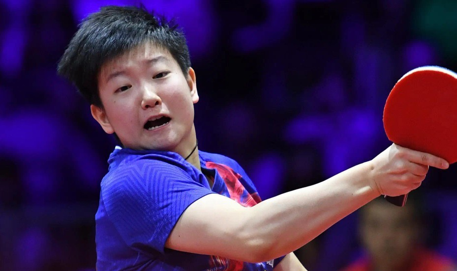 乒超联赛决赛对决在即！辽宁男篮演练定位球，费内巴切密集防守应对的简单介绍